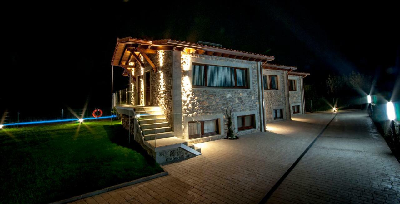 Bufones De Pria Apartamentos Rurales Гаранья Экстерьер фото